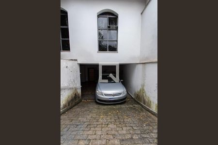 Casa para alugar com 400m², 4 quartos e 4 vagas Casa para alugar com 400m², 4 quartos e 4 vagasÁrea Externa