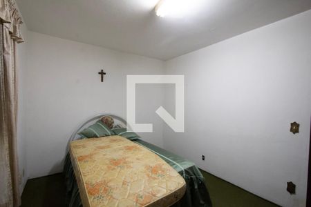 Casa para alugar com 400m², 4 quartos e 4 vagas Casa para alugar com 400m², 4 quartos e 4 vagasQuarto 4