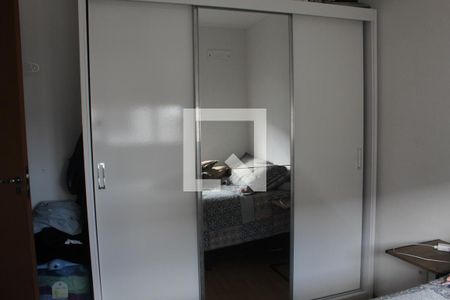 Quarto 1 de apartamento para alugar com 2 quartos, 44m² em Jardim das Margaridas, Salvador