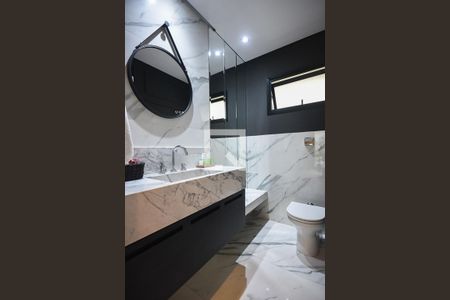 Lavabo  de casa à venda com 4 quartos, 700m² em Jardim Leonor, São Paulo