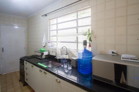 Casa à venda com 79m², 2 quartos e 2 vagas Casa à venda com 79m², 2 quartos e 2 vagasCozinha