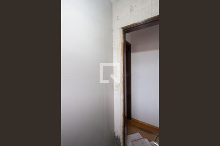 Banheiro de casa para alugar com 2 quartos, 79m² em Várzea de Baixo, São Paulo