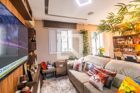 Sala de TV de apartamento à venda com 1 quarto, 59m² em Jardim Tupanci, Barueri