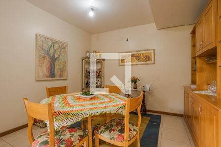 Sala de casa para alugar com 3 quartos, 264m² em Bom Jesus, Porto Alegre