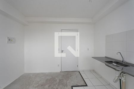 Sala/Cozinha de apartamento à venda com 2 quartos, 34m² em Vila Tolstoi, São Paulo