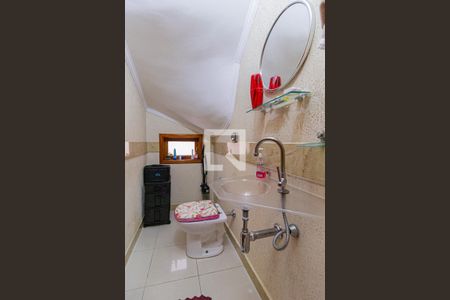 Lavabo de casa à venda com 3 quartos, 212m² em Umuarama, Osasco