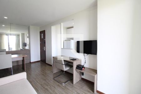 Sala de apartamento para alugar com 2 quartos, 69m² em Jacarepaguá, Rio de Janeiro