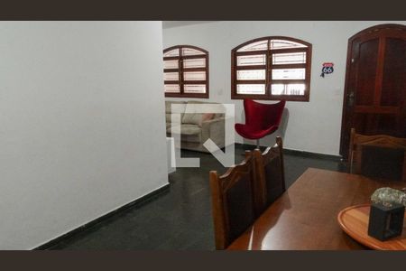 Corredor de casa para alugar com 3 quartos, 150m² em Parque Continental, São Paulo