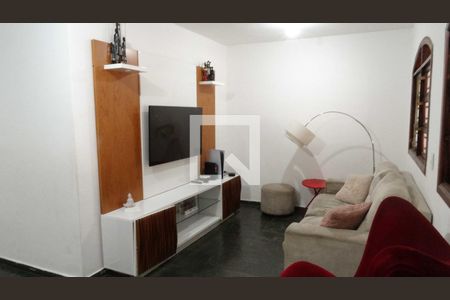 Corredor de casa para alugar com 3 quartos, 150m² em Parque Continental, São Paulo