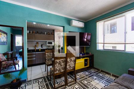 Sala de apartamento à venda com 2 quartos, 49m² em Olaria, Canoas