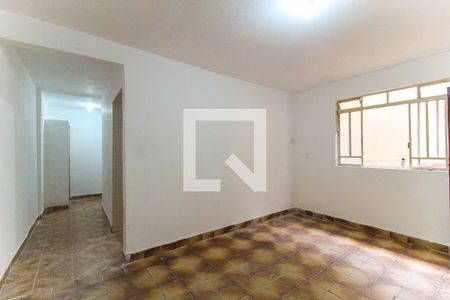 Sala de casa para alugar com 1 quarto, 55m² em Parada Xv de Novembro, São Paulo