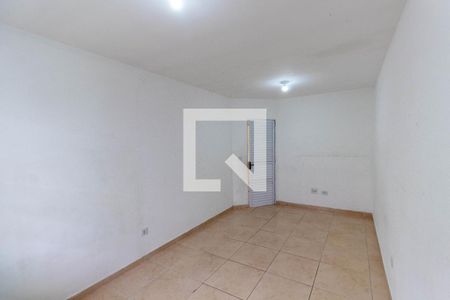 Quarto de casa para alugar com 1 quarto, 35m² em Vila Silvia, São Paulo