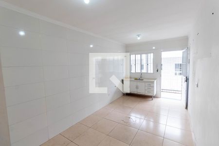 Sala/Cozinha de casa para alugar com 1 quarto, 35m² em Vila Silvia, São Paulo