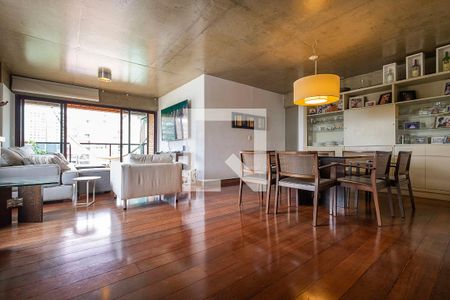 Sala de apartamento à venda com 3 quartos, 145m² em Pinheiros, São Paulo