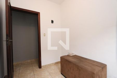 Quarto 2 de casa à venda com 4 quartos, 250m² em Vila Santa Virginia, São Paulo