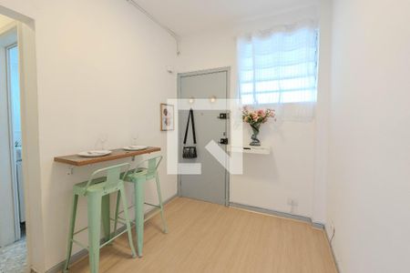 Sala/Cozinha de apartamento à venda com 1 quarto, 30m² em Bela Vista, São Paulo