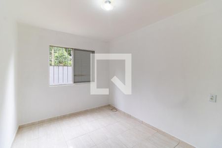 Quarto 2 de apartamento para alugar com 2 quartos, 60m² em Jardim Santa Emília, São Paulo