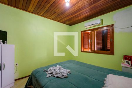 Suíte de casa à venda com 3 quartos, 170m² em Coronel Aparicio Borges, Porto Alegre