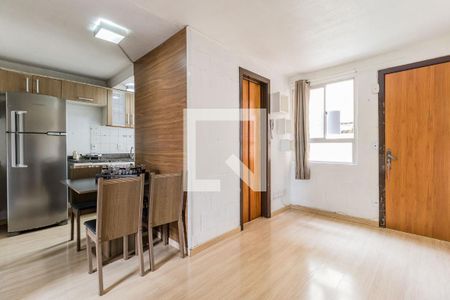 Sala de apartamento para alugar com 2 quartos, 41m² em Rubem Berta, Porto Alegre