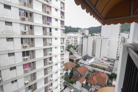 Vista da Sala de apartamento para alugar com 3 quartos, 96m² em Laranjeiras, Rio de Janeiro