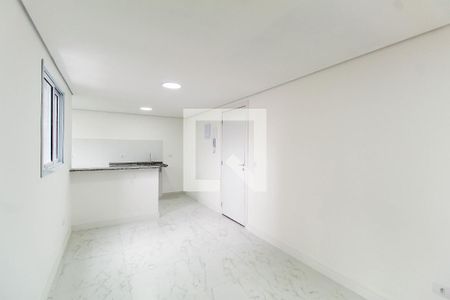 Sala de apartamento à venda com 1 quarto, 37m² em Vila Bertioga, São Paulo