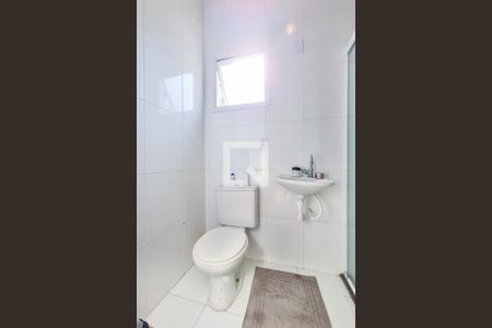 Banheiro da Suíte de casa para alugar com 2 quartos, 77m² em Jardim Satélite, São José dos Campos