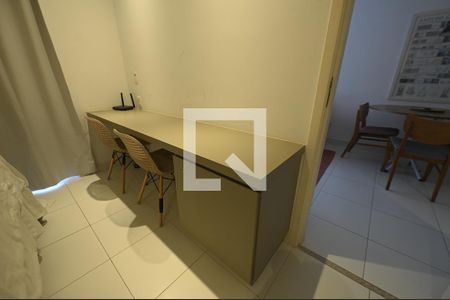 Quarto de kitnet/studio para alugar com 1 quarto, 55m² em Jardim Goiás, Goiânia