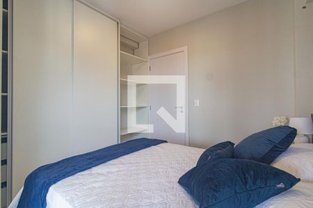 Quarto de kitnet/studio para alugar com 1 quarto, 38m² em Centro, Curitiba