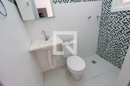 Banheiro de casa para alugar com 1 quarto, 60m² em Jardim Santo Alberto, Santo André