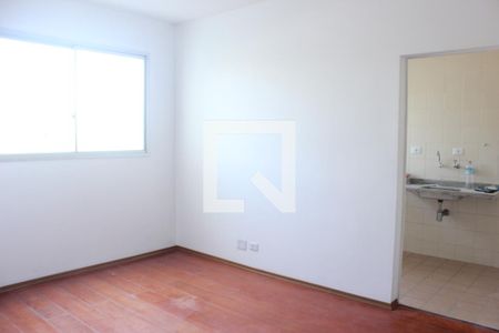 Sala de apartamento à venda com 2 quartos, 55m² em Picanço, Guarulhos