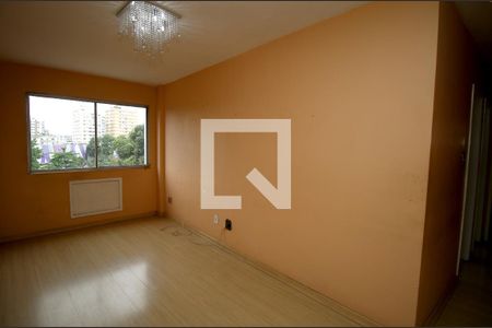 Sala de apartamento para alugar com 2 quartos, 48m² em Olaria, Rio de Janeiro