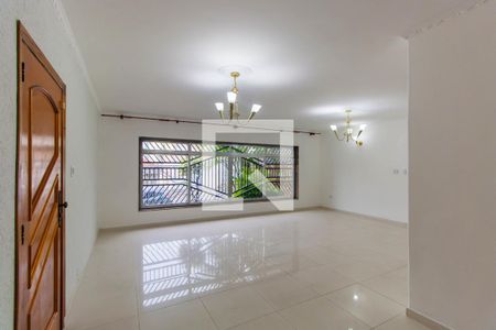 Sala de casa para alugar com 3 quartos, 320m² em Jardim Teresa, São Paulo