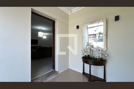 Sala de casa para alugar com 5 quartos, 450m² em Ahú, Curitiba