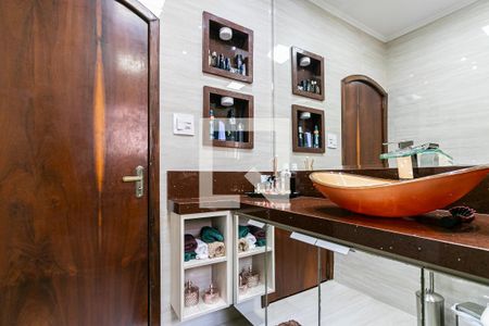 Banheiro da Suíte de casa à venda com 3 quartos, 160m² em Vila Gomes Cardim, São Paulo