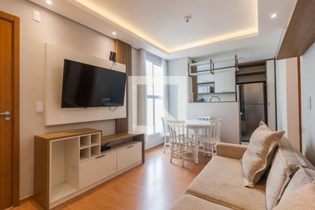 Sala de apartamento para alugar com 2 quartos, 49m² em Serraria, São José