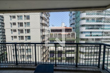 Quarto de apartamento à venda com 3 quartos, 90m² em Vital Brasil, Niterói