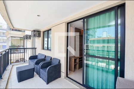 Sala de apartamento à venda com 3 quartos, 90m² em Vital Brasil, Niterói
