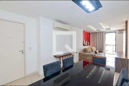 Sala de apartamento à venda com 3 quartos, 90m² em Vital Brasil, Niterói
