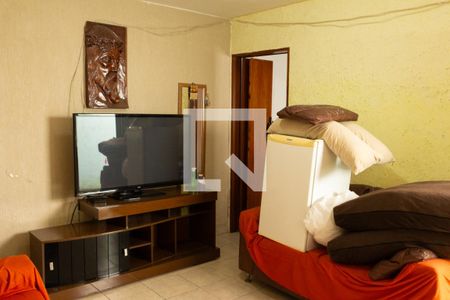 Sala de casa para alugar com 2 quartos, 150m² em Jardim Guarau, São Paulo