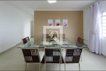 Sala de apartamento à venda com 3 quartos, 135m² em Alto Caiçaras, Belo Horizonte