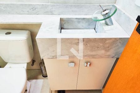 Apartamento à venda com 100m², 2 quartos e 1 vaga Apartamento à venda com 100m², 2 quartos e 1 vagaBanheiro da Suite