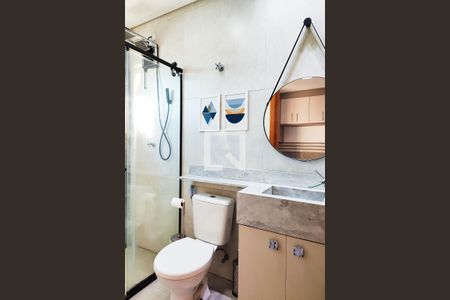 Apartamento à venda com 100m², 2 quartos e 1 vaga Apartamento à venda com 100m², 2 quartos e 1 vagaBanheiro da Suite