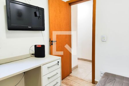 Apartamento à venda com 100m², 2 quartos e 1 vaga Apartamento à venda com 100m², 2 quartos e 1 vagaQuarto 2