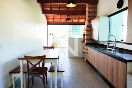 Apartamento à venda com 100m², 2 quartos e 1 vaga Apartamento à venda com 100m², 2 quartos e 1 vagaCobertura