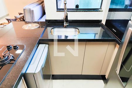 Apartamento à venda com 100m², 2 quartos e 1 vaga Apartamento à venda com 100m², 2 quartos e 1 vagaCozinha