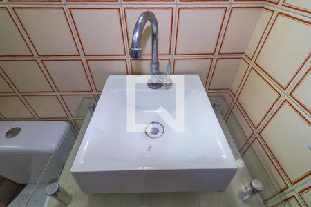 Apartamento à venda com 49m², 2 quartos e 1 vaga Apartamento à venda com 49m², 2 quartos e 1 vagaBanheiro