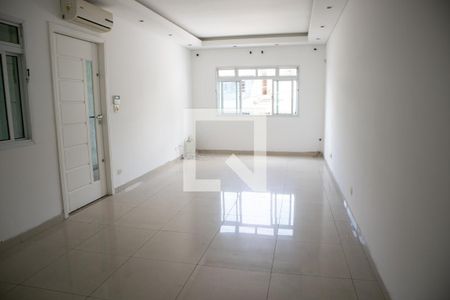 Casa para alugar com 207m², 3 quartos e 4 vagasSala