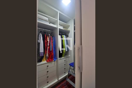 Suíte - Closet do Quarto 1 de apartamento à venda com 2 quartos, 64m² em Vila Curuçá, Santo André
