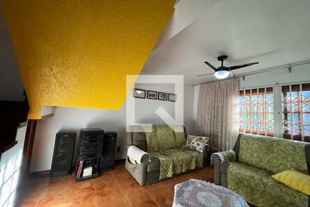 Sala 1 de casa à venda com 4 quartos, 200m² em Santos Dumont, São Leopoldo