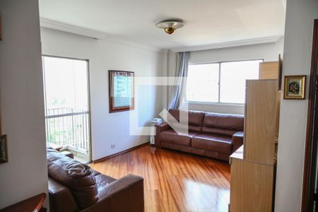 Apartamento para alugar com 84m², 2 quartos e 1 vagaSala